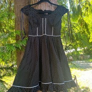 Hell Bunny Pin Up Rockabilly Black and White Polka Dot Ruffle Midi Dress